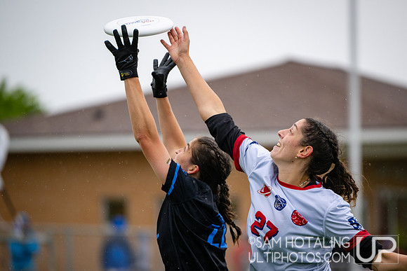 Quarterfinals at USAU DI College Championships