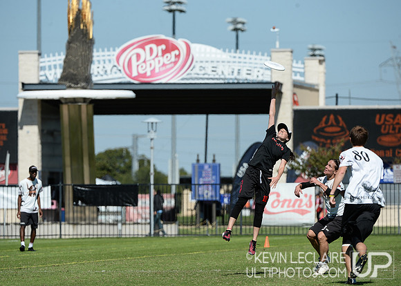 2013 USA Ultimate Club National Championships Thursday