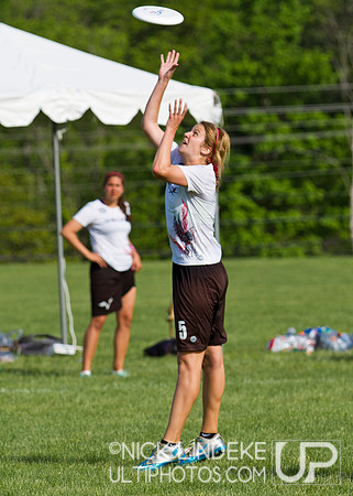 2014 USAU D-I College Champs Saturday Action