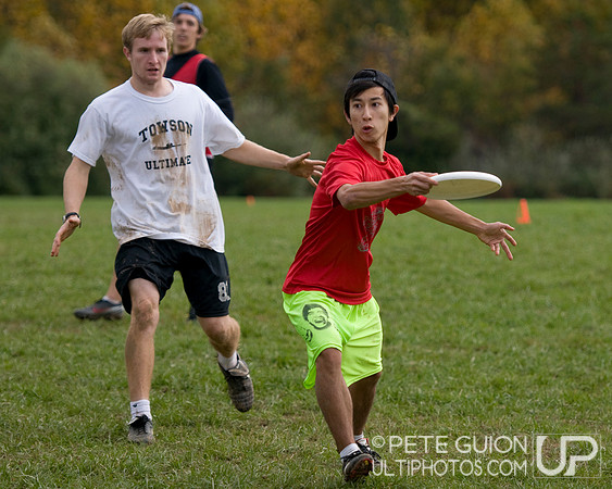 Round 3 Pool Play action from Patriot Games 2011.