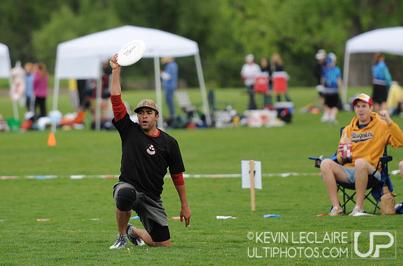 Sunday Photo Highlights Preview -- 2011 USAU College Championship