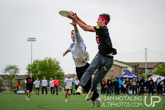 Pre-quarterfinals at USAU DI College Championships