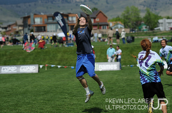 Saturday Photo Highlights Preview -- 2011 USAU College Championships
