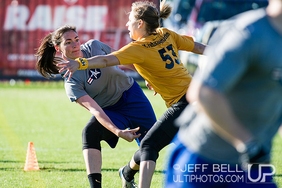 USAU_Nationals_2013_Thursday_20131017_093438_JBP0269