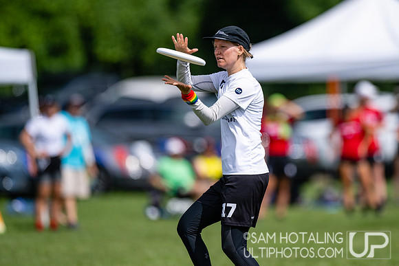 Bristol Women vs FABulous in pool play at World Ultimate Club Championships