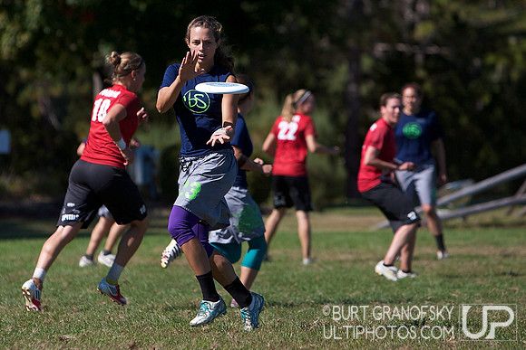 USAU NE Regionals 2013 -- Women's, Sunday Round 3