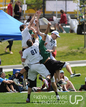 Friday 10:30am round -- 2011 USAU College Championships