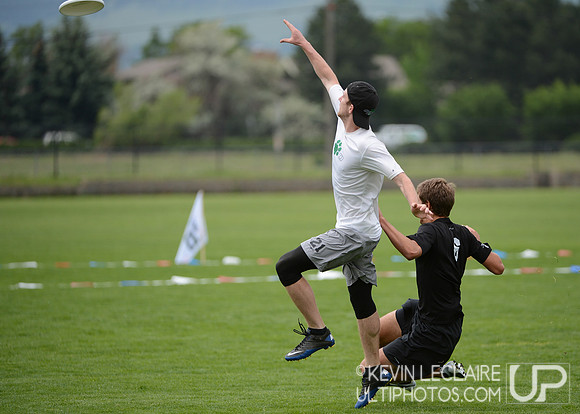 2012 USAU D-I College Championships Friday Action