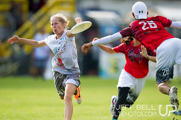 wucc2014_Croccali_Shiok_20140802_182100_JBP01406
