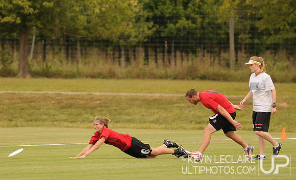 Sunday action at 2010 Capital Mixed Sectionals.