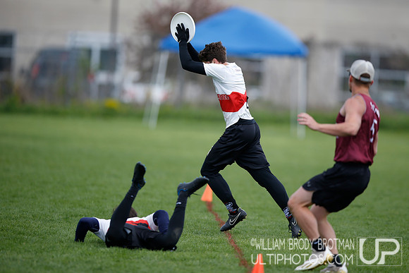 Day 2 of USA Ultimate 2022 D-III College Championships