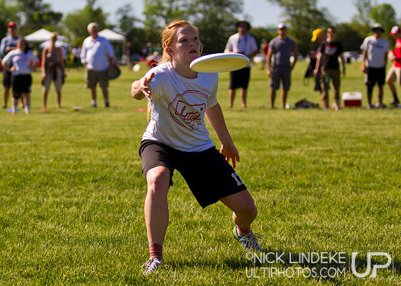 2014 USAU D-I College Champs Friday Action