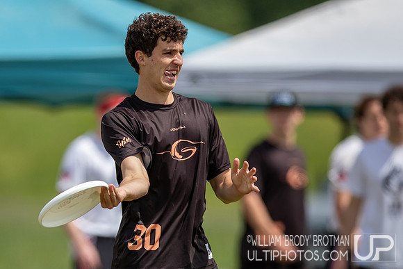 Day 1 of the USA Ultimate D-I College Championships