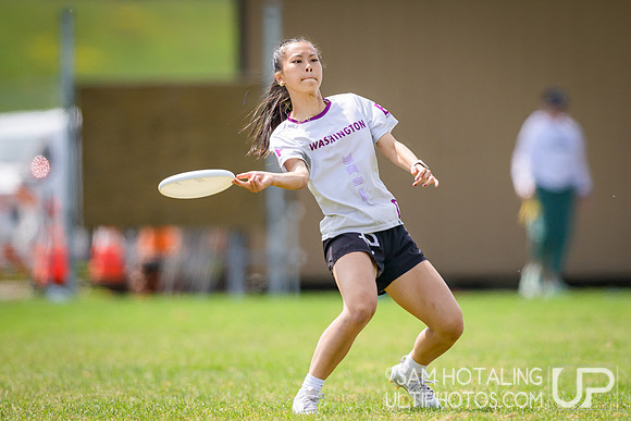 Colorado Quandary vs Washington Element in quarterfinals at USAU D-I College Championships