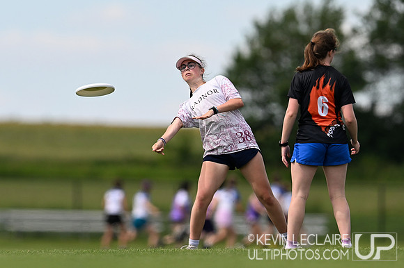 Radnor v Newton North - Girls Pool Play - HSNI 2024