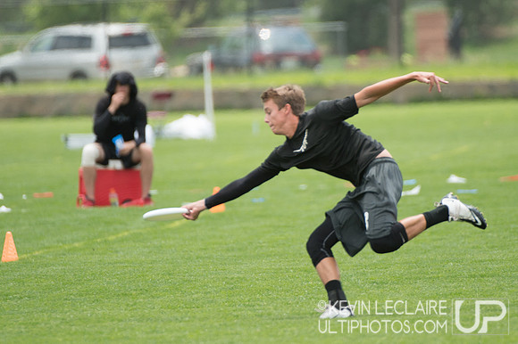2012 USAU D-I College Championships Friday Action