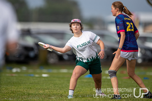 Day 1 of the USA Ultimate D-I College Championships