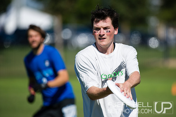 USAU_Nationals_2013_Thursday_20131017_141428_JBP1702