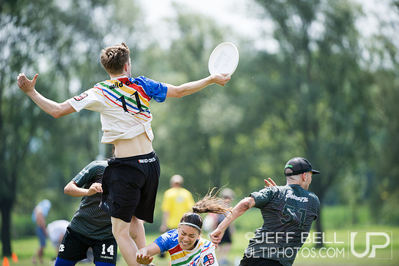 wucc2014_day6_20140807_130944_JBP00790