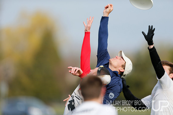 Sunday Action - USA Ultimate 2014 College Division I Ohio Valley Regional Tournament