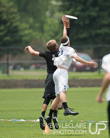2012 USAU D-I College Championships Friday Action