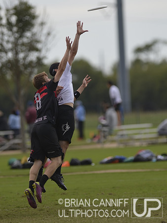 FRISCO, TX: Jeff Wodatch (#45 Truck Stop, Washington, DC) catches a pass in the game against Chain Lightning (Atlanta, GA) in bracket play at the USA Ultimate Men's National Championships. Friday, Oct