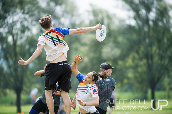 wucc2014_day6_20140807_130944_JBP00789