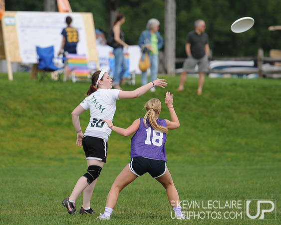 Saturday 10:45am Girls Divison -- 2011 High School Easterns