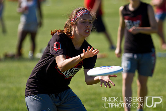 2014 USAU D-I College Champs Friday Action