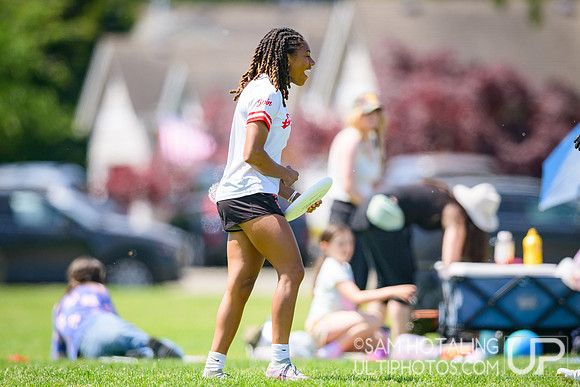 Saturday pool play at USAU D-I College Championships