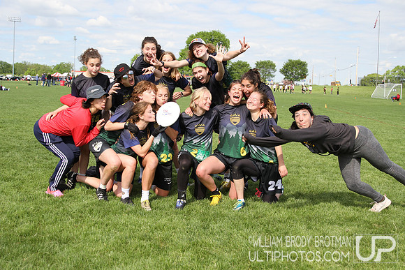Day 3 of USA Ultimate 2022 D-III College Championships