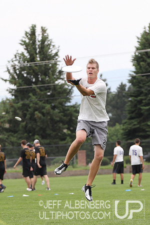 Friday Open Division action from 2012 College Nationals
