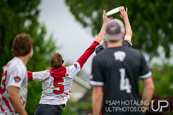 Round II pool play at USAU D-III College Championships
