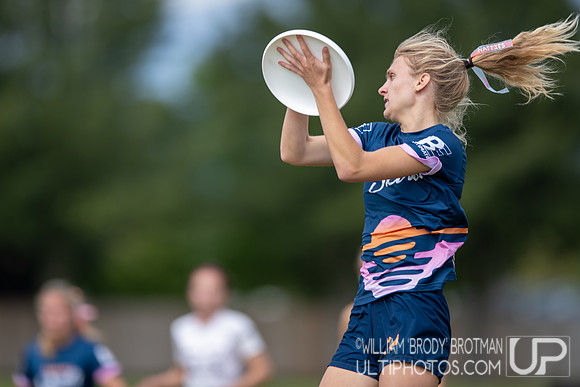 Day 1 of the USA Ultimate D-I College Championships