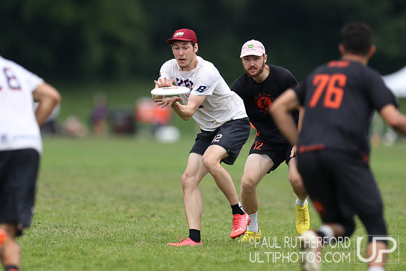 Raleigh Ring of Fire and KFK (Københavns Frisbee Klub) at the 2022 World Ultimate Club Championships