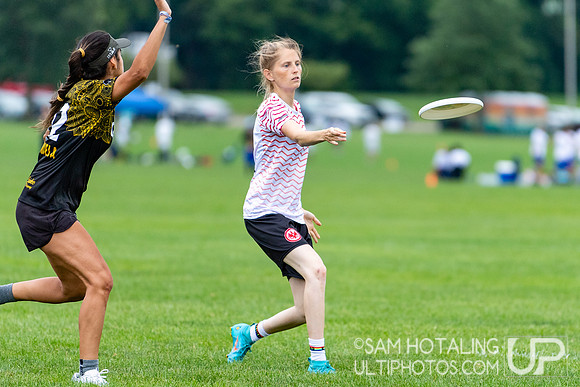 Charrúa vs Eintracht Frankfurt in pool play at World Ultimate Club Championships