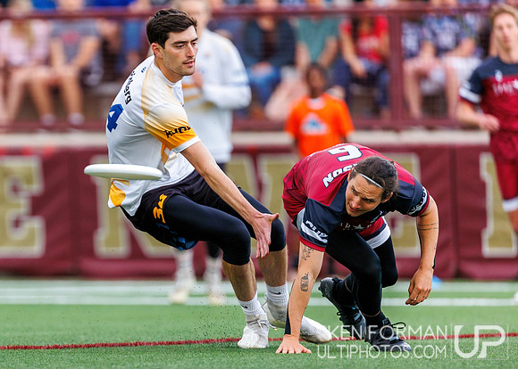 Action from Colorado  Summit vs. Salt Lake Shred.