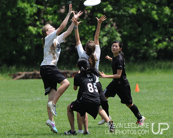 Saturday 10:45am Girls Divison -- 2011 High School Easterns