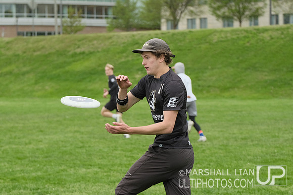 Northeastern vs Brown Semifinals
