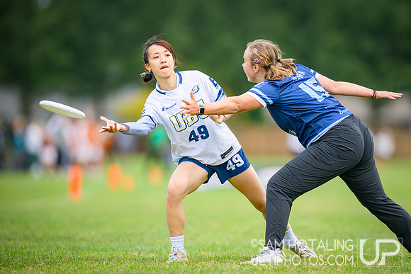 Pool play at USAU D-I College Championships