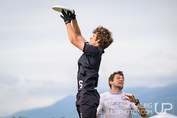 Pool play at USAU D-I College Championships