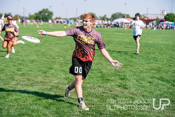 Pool play at 2024 USAU Youth Club Championship