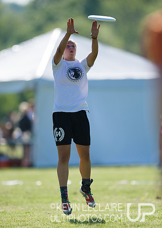 2014 USAU D-I College Champs Friday Round 1 Action