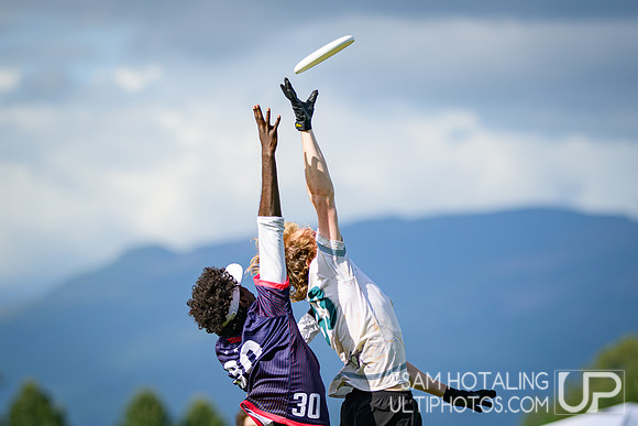 Sunday highlights from USAU D-III College Championships