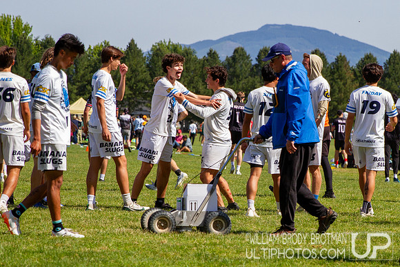 Day 2 of the USA Ultimate D-I College Championships