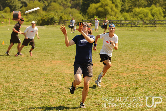 Sunday Elite Mixed Playoffs action -- Chesapeake Open 2010