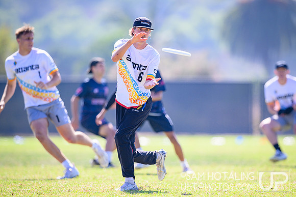 Chain Lightning vs Revolver in men’s quarterfinals during Club Championships at Surf Cup Sports Park