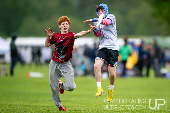 Pool play round II at DiscNW Spring Reign
