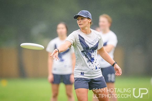 Round I pool play at USAU D-III College Championships