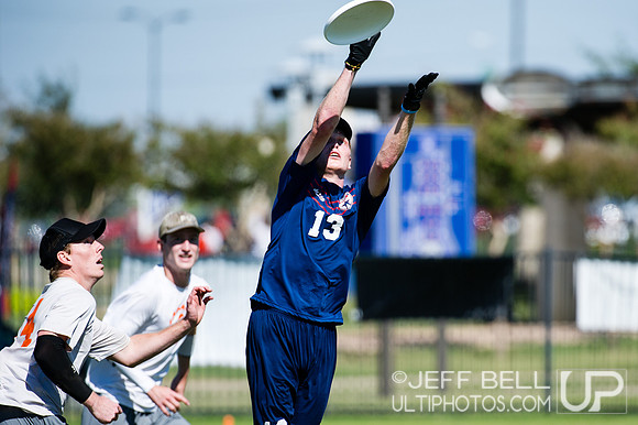 USAU_Nationals_2013_Thursday_20131017_140813_JBP1680
